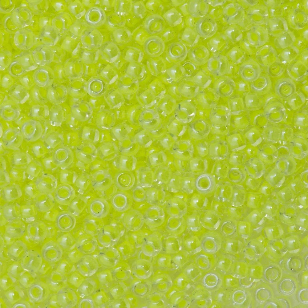 Miyuki Seed Beads 15/0, 1119 - Luminous Lime Aid, 10 Gr