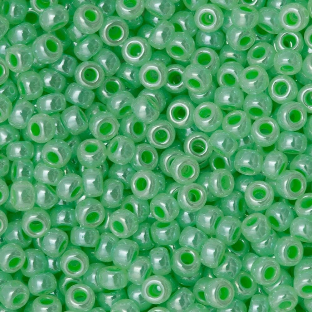 Miyuki Seed Beads 6/0 Mint Green Ceylon ,0520