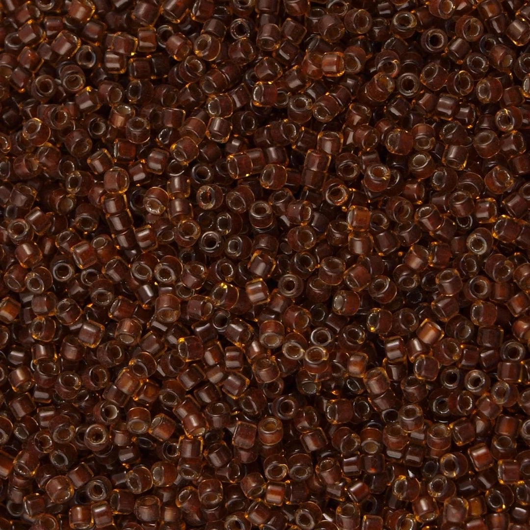 DB1393 - Dark Topaz Lined Amber