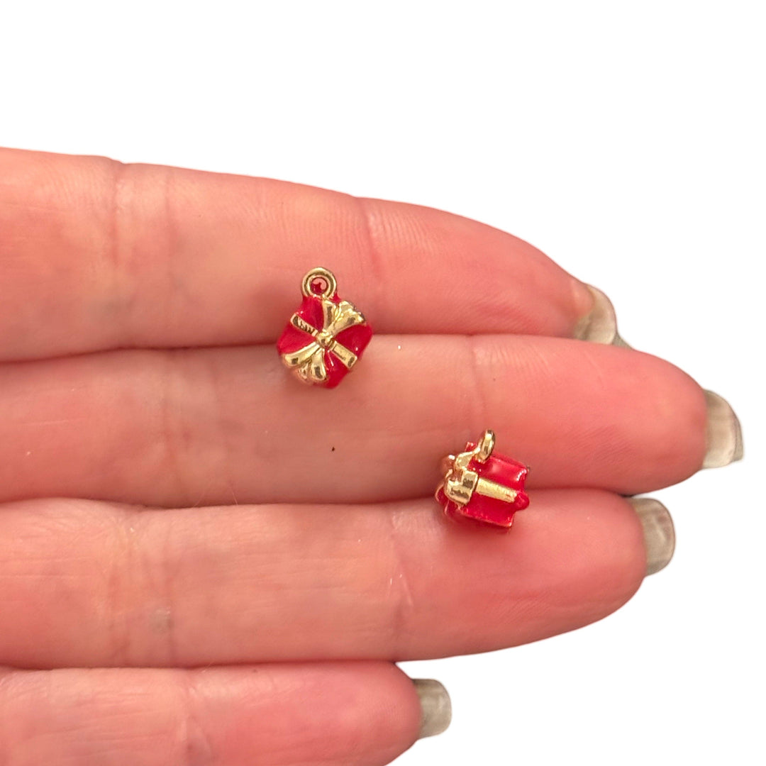 3D Red Gift Box Charm – Enamel &amp; 24Kt Gold-Plated Christmas Pendant