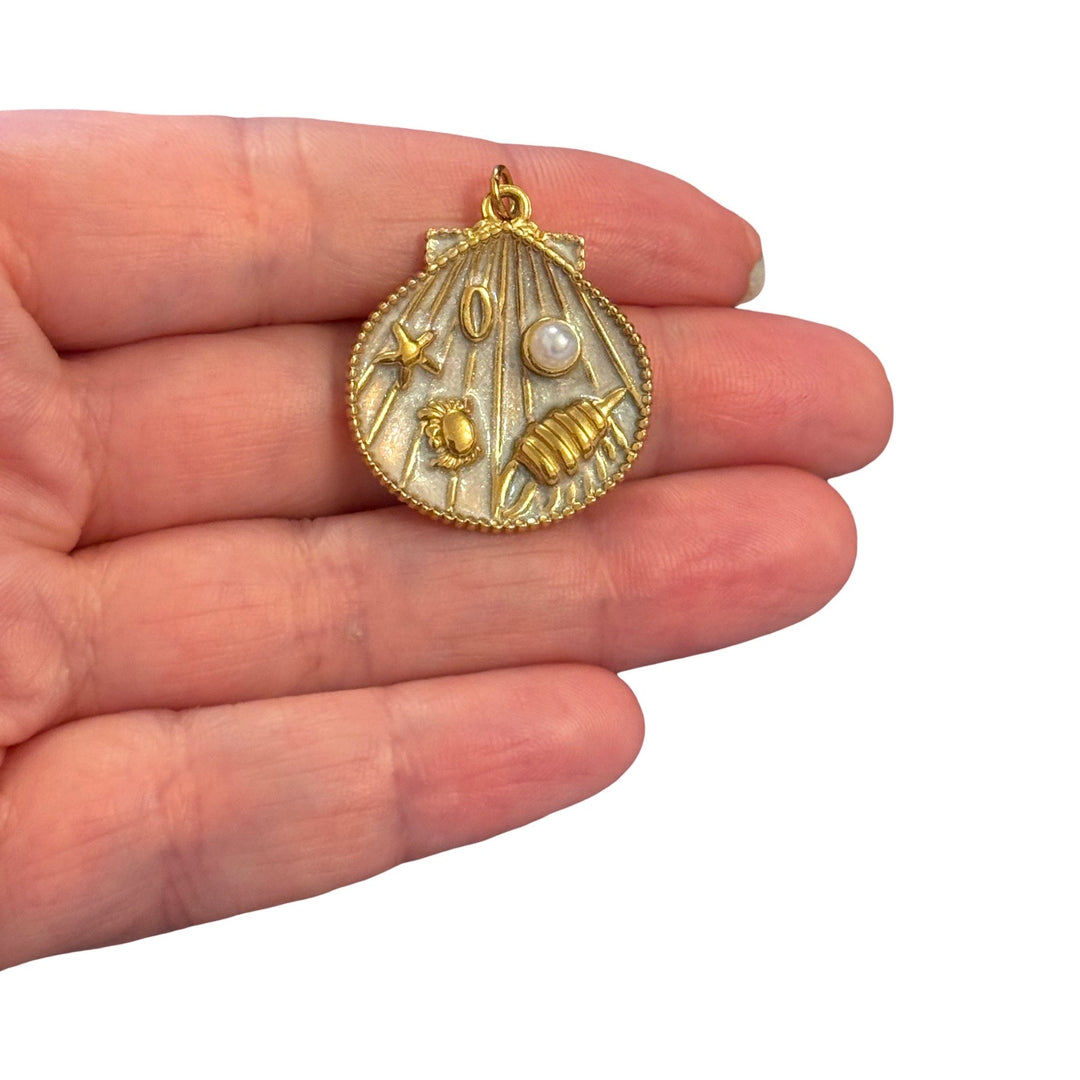 Waterproof 316L PVD Gold Plated Stainless Steel Coastal Shell Pendant