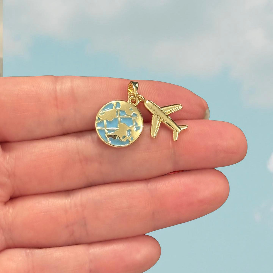 24Kt Gold Plated World Map &amp; Airplane Charm Set
