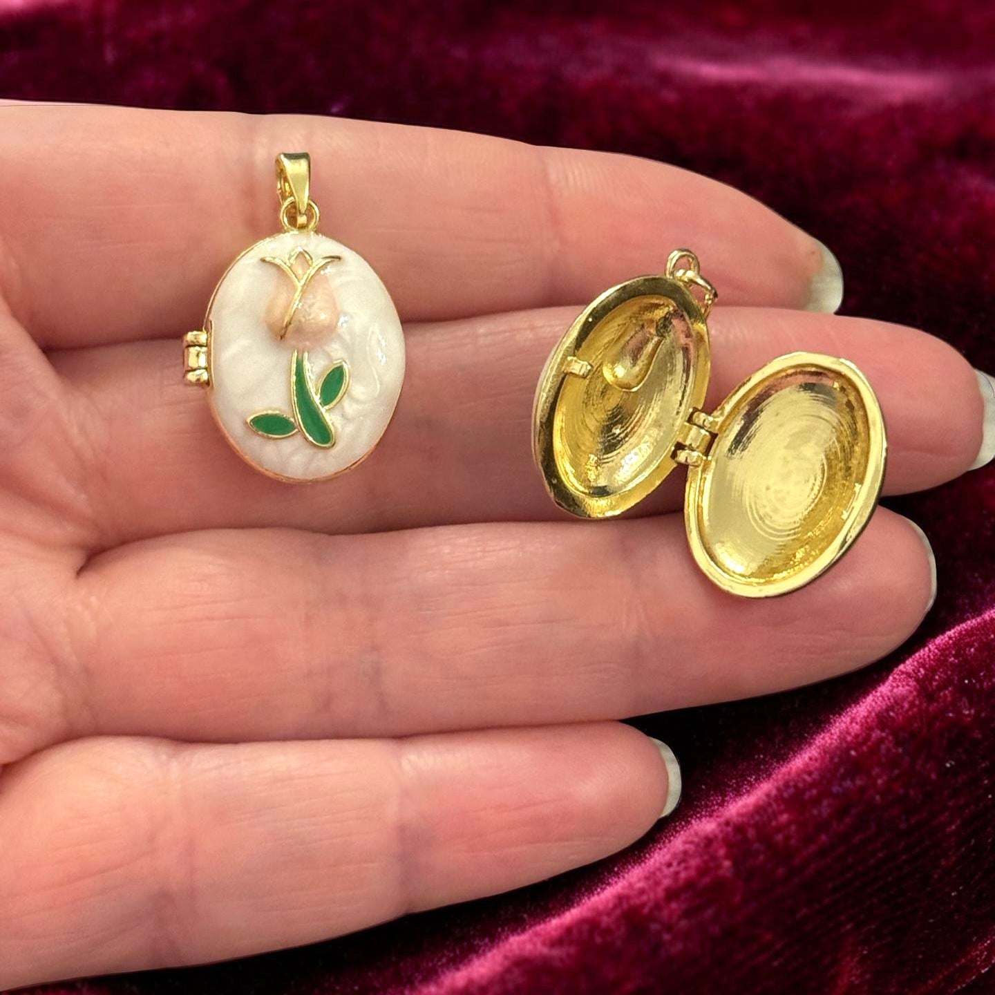 24Kt Gold Plated Ivory Enamel Tulip Oval Locket Pendant