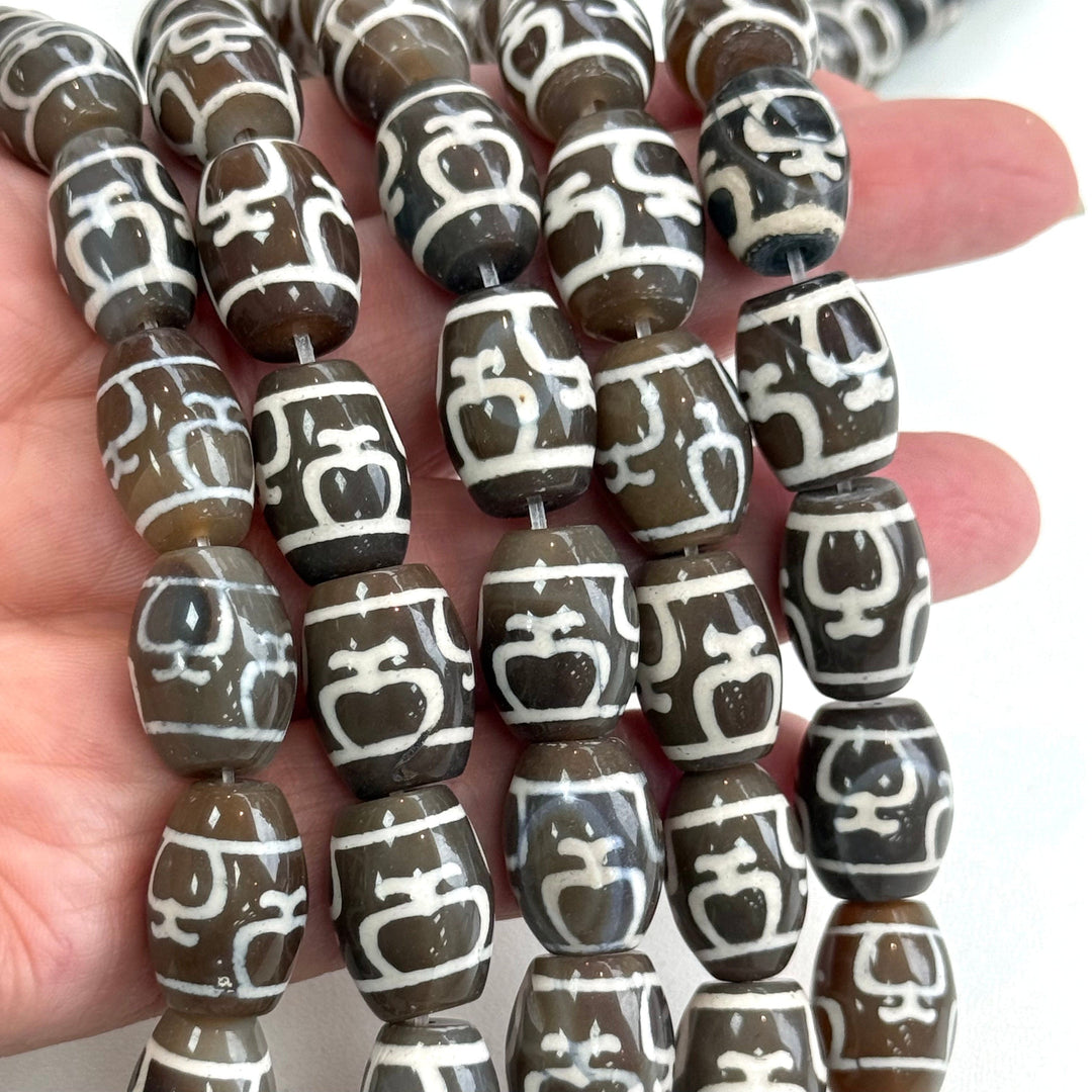 Tibetan Style Dark Brown &amp; White Agate Dzi Oval Beads – 5pcs, Approx. 18x13mm