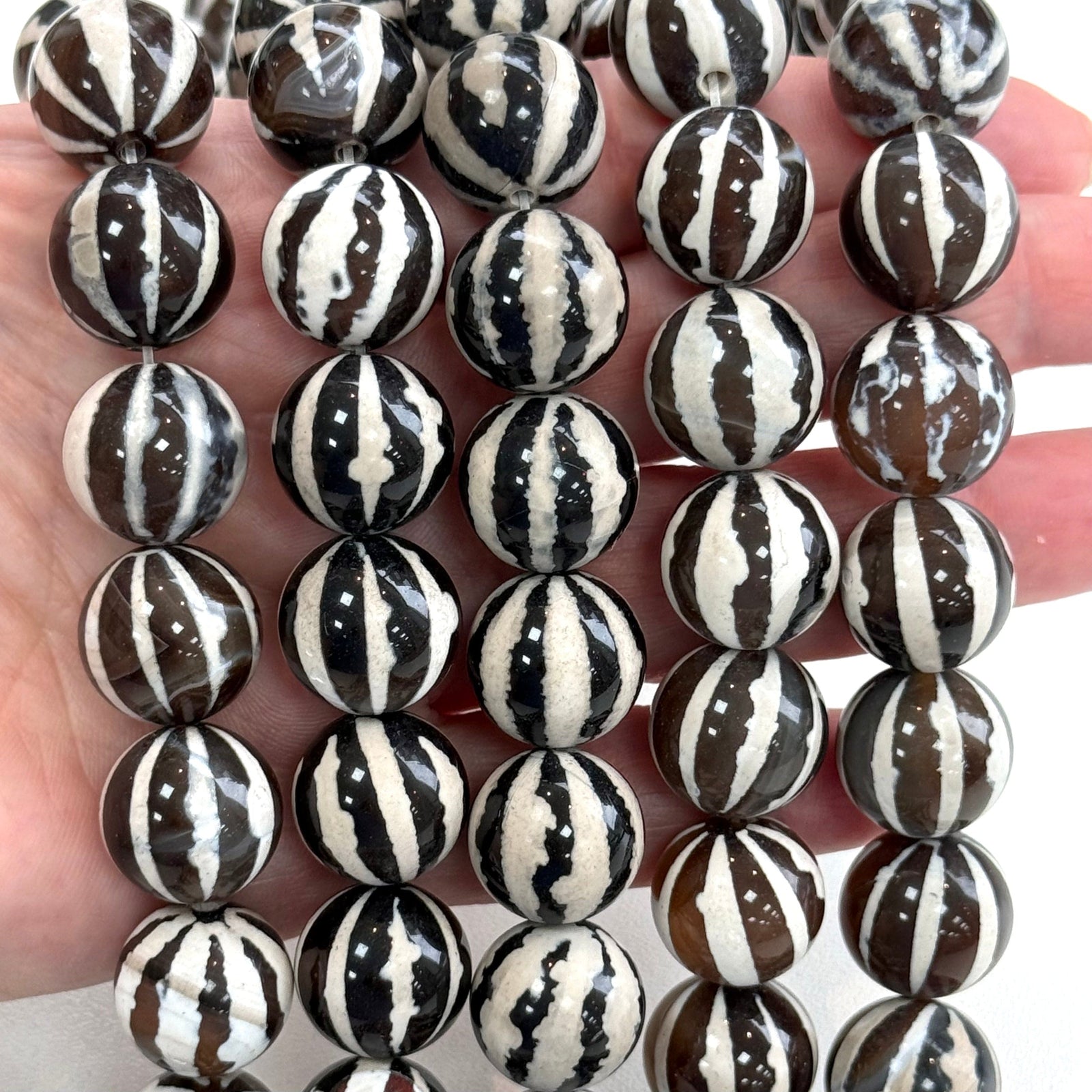 Tibetan Dzi Style Striped Agate Beads – 16mm Round – Pack of 5
