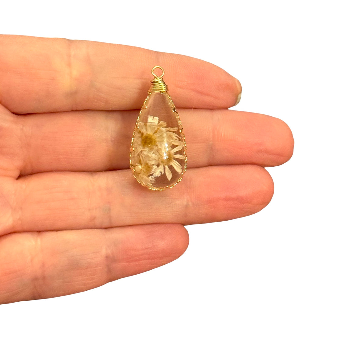 Real Dried White Daisy Flowers 3D Epoxy Teardrop Pendant, Gold Botanical Floral Charm, 30x14mm
