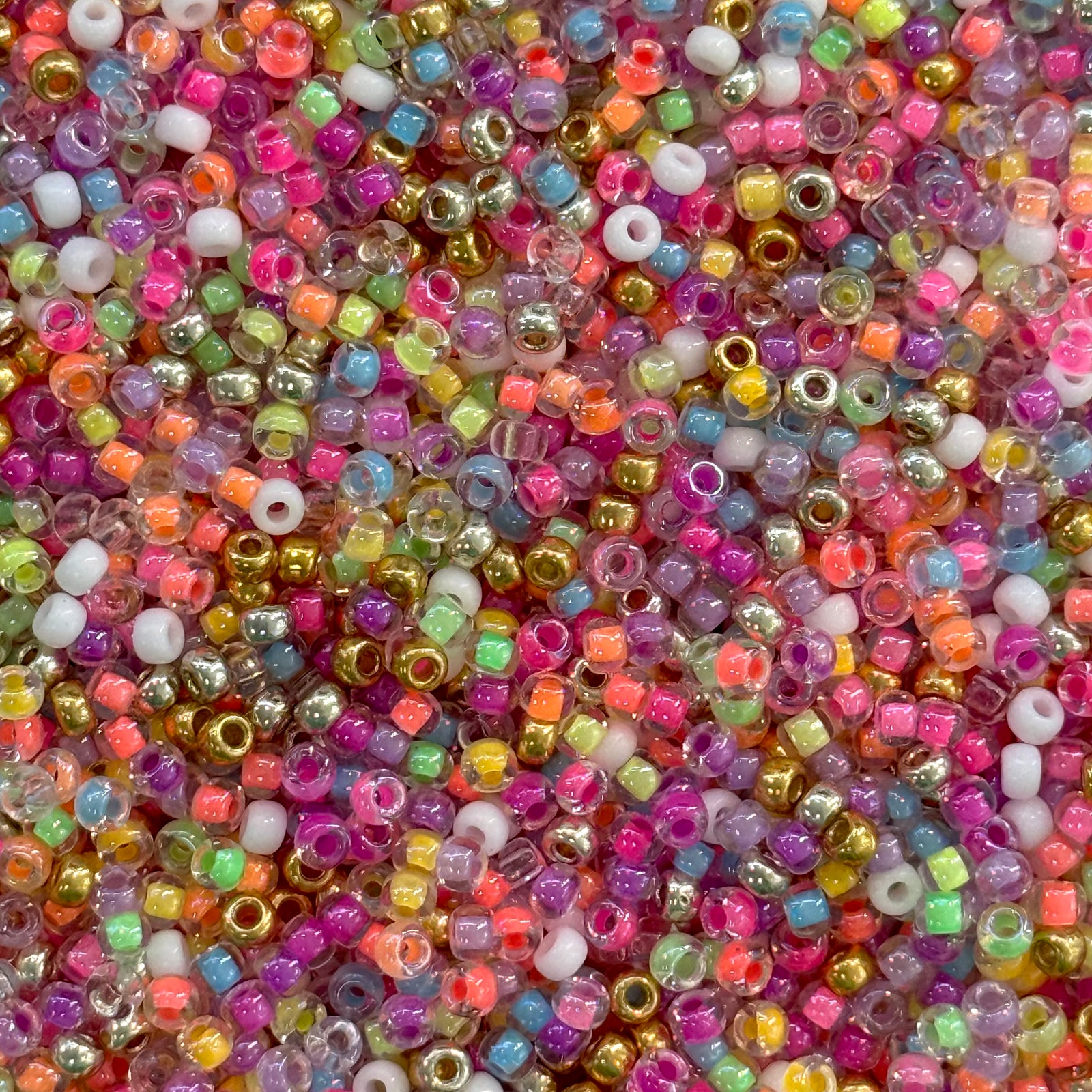 Miyuki 8/0 Seed Beads Assortment – Luminous & Classic Mix, 10g (Approx. 400 Beads)