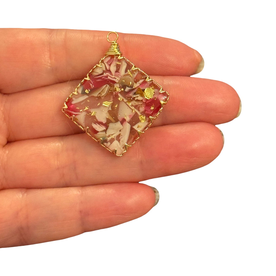Real Dried Flower Petal Epoxy Resin Diamond Pendant – Pink &amp; Ivory with Gold Foil, Approx 38x32mm