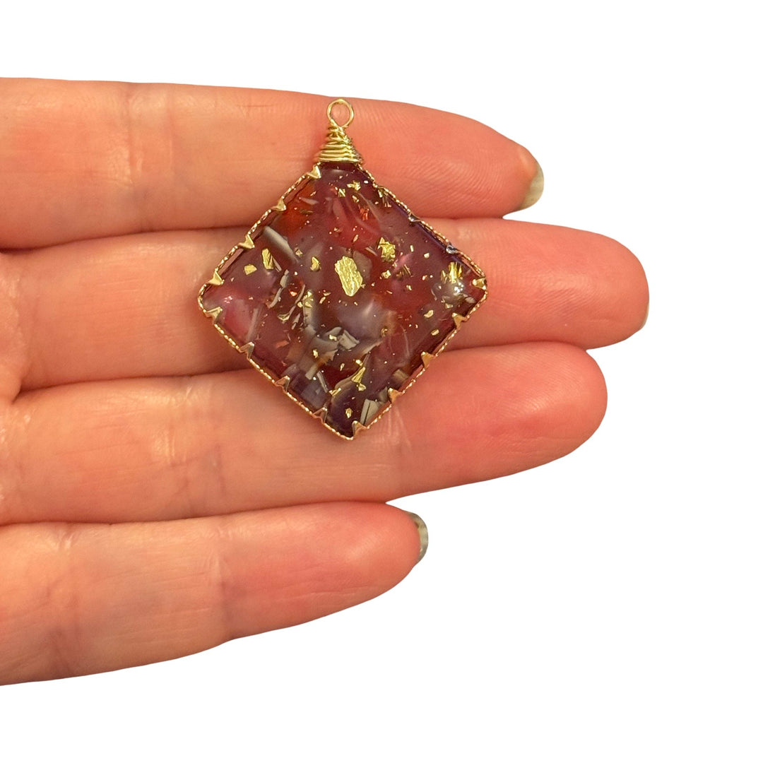 Real Dried Flower Petal Epoxy Resin Diamond Pendant – Burgundy &amp; Ivory with Gold Foil, Approx 38x32mm