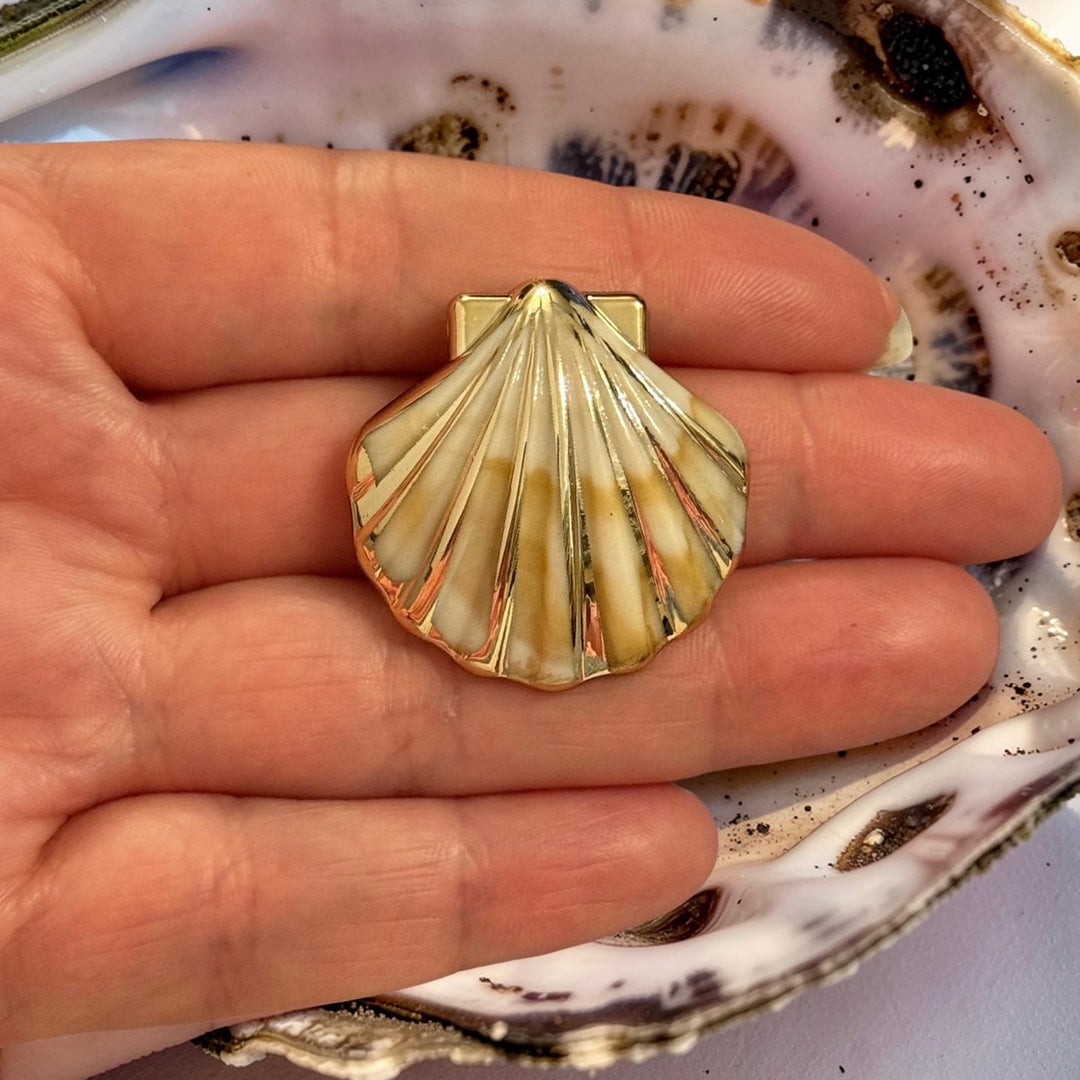 24Kt Gold Plated Scallop Shell Pendant, Side Hole Shell Charm, Realistic Sea Shell Pendant, Gold Back Shell Charm 32mm