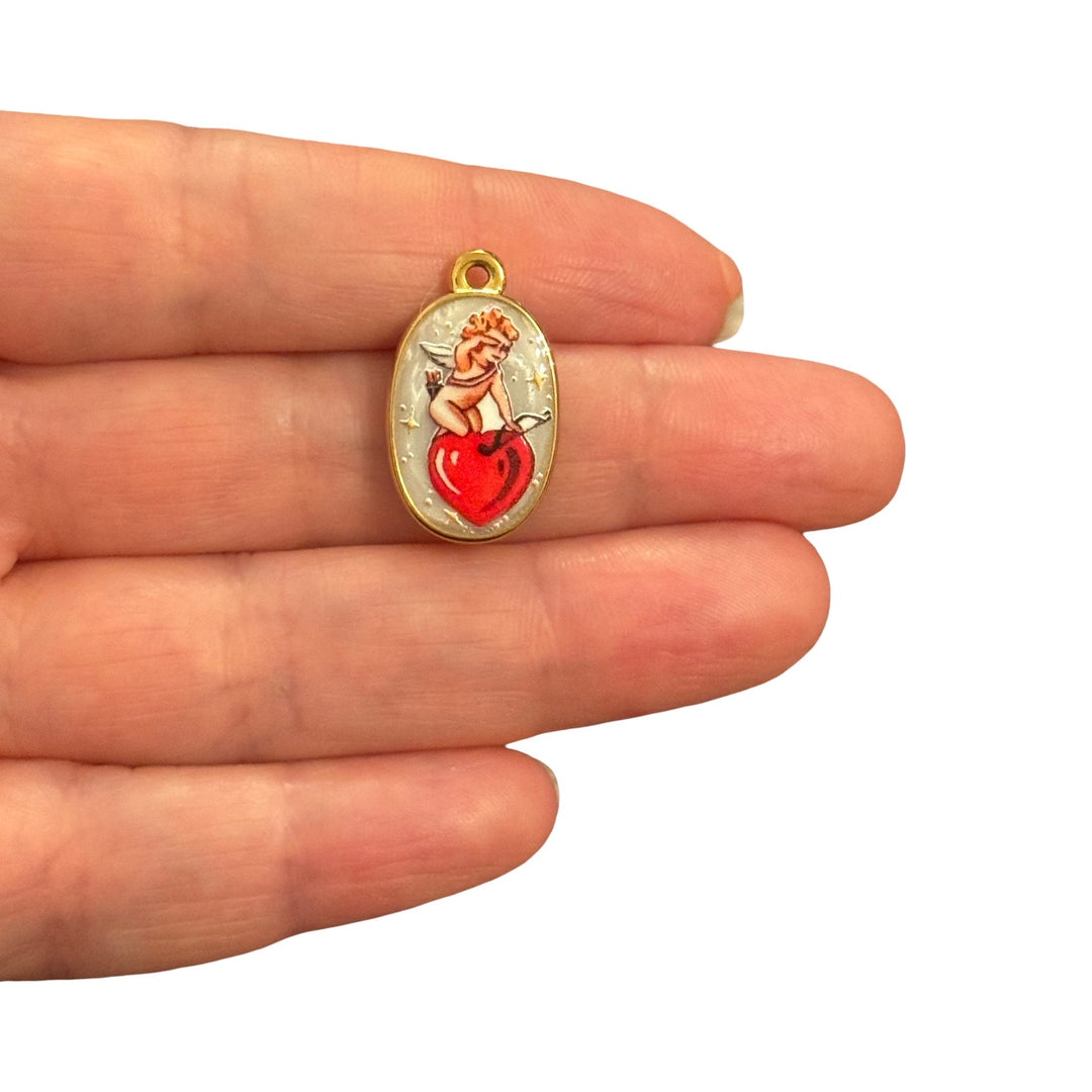 Breloque Père Noël, micro pavé de CZ plaqué or et émaillé et bélière en or Ruby CZ