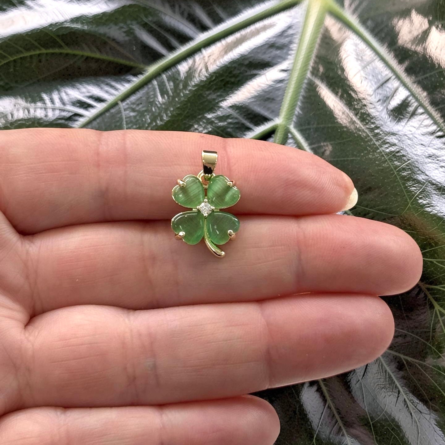 Clover Pendant