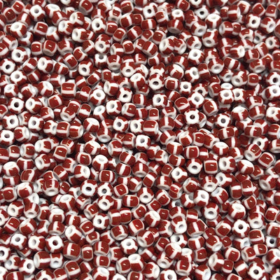 Perles de rocaille Preciosa 8/0 Rocailles-Trou rond-100 Gr,03910 Rayures rouges et brunes sur blanc craie