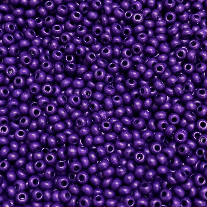 Preciosa Seed Beads 8/0 Rocailles-Round Hole-100 Gr,16A28 Violet Intensive Dyed Chalkwhite