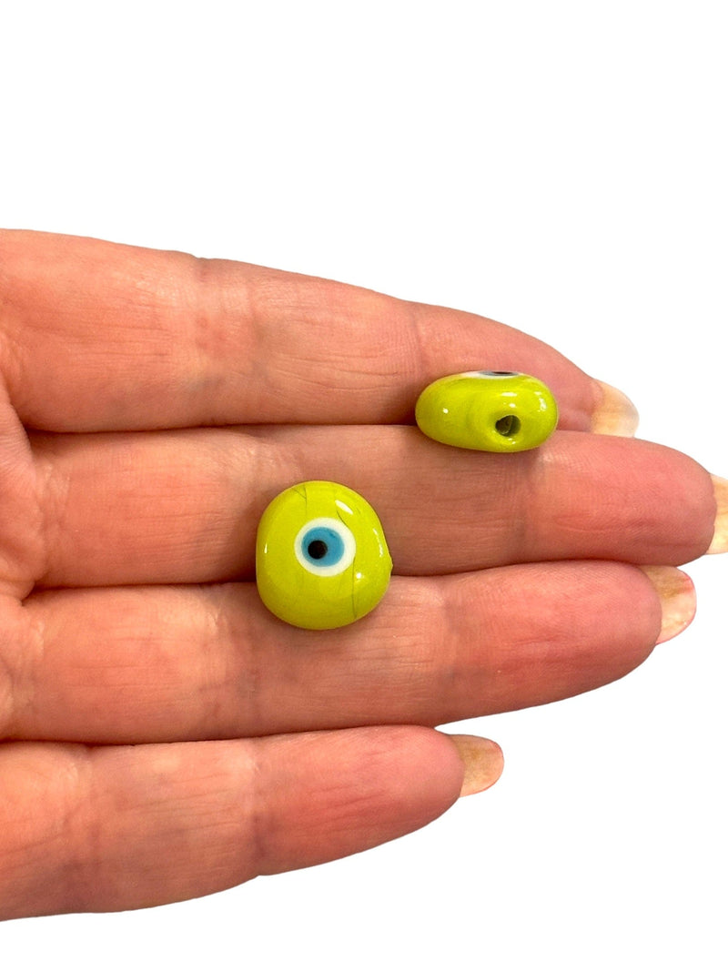 Handgemachter grüner Evil-Eye-Charme aus Murano-Glas