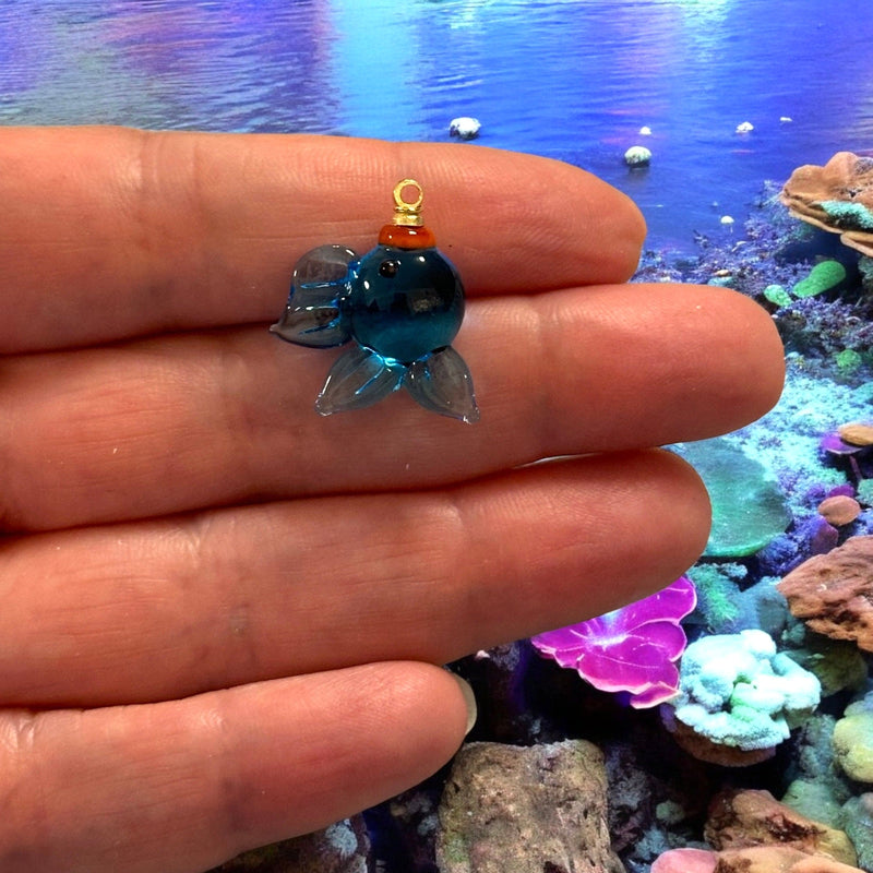 Hand Made Murano Glass Fish Charm With 24Kt Gold Plated Pin