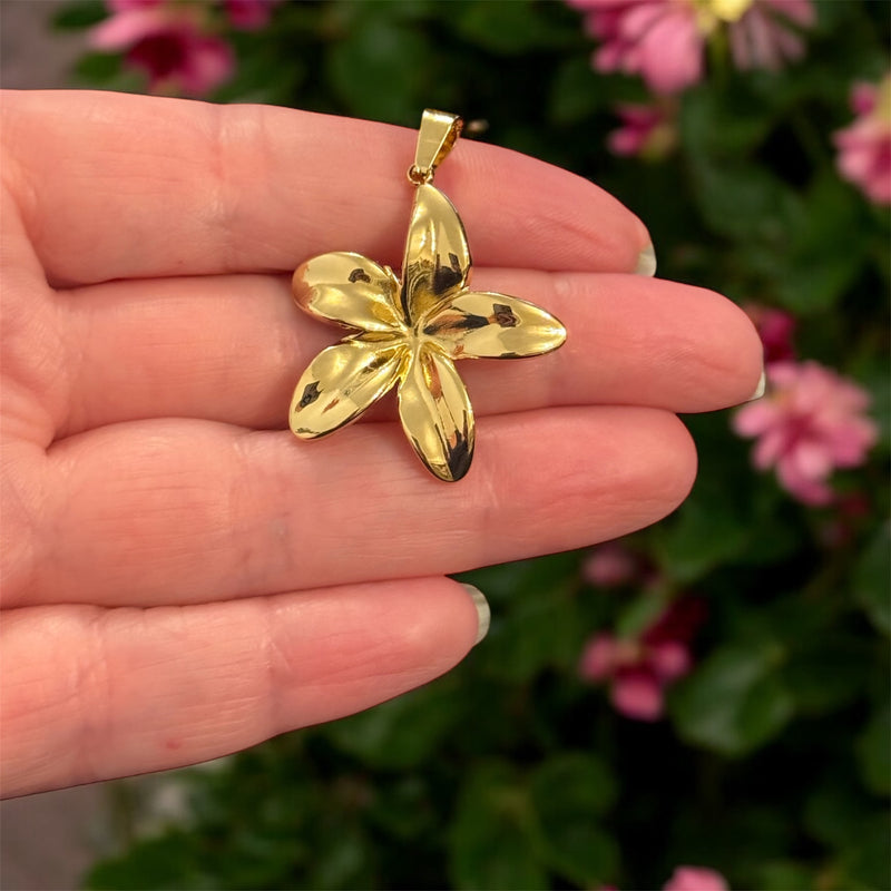 Waterproof 24Kt Gold Plated Stainless Steel Flower Pendant