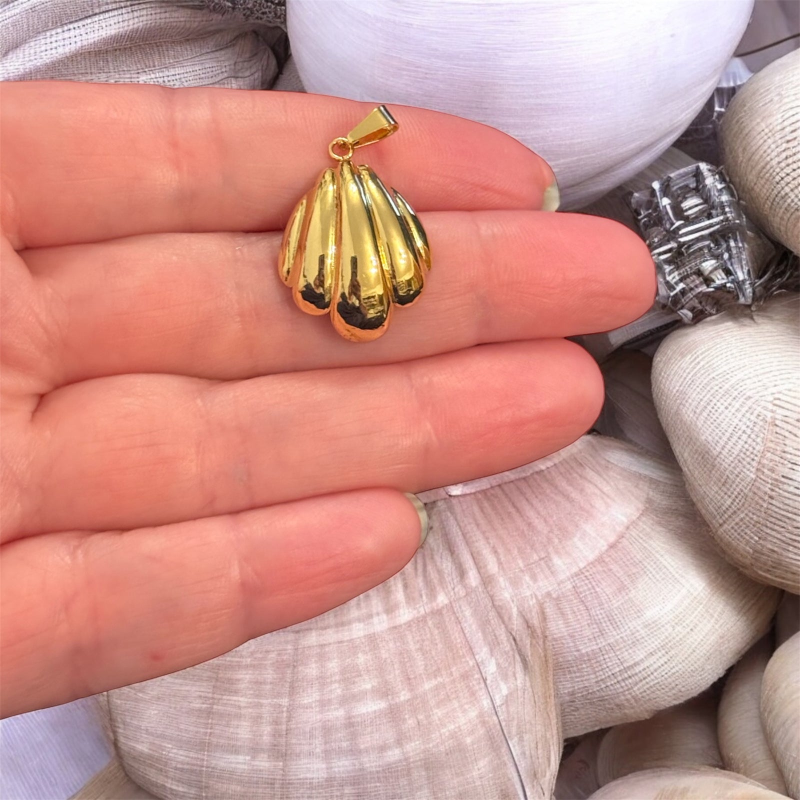 Waterproof 24Kt Gold Plated Stainless Steel Shell Pendant