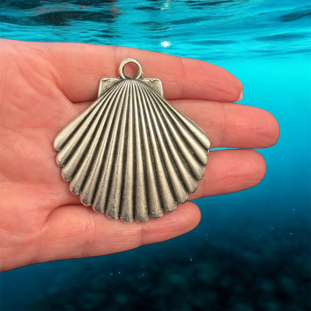 Antique Silver Plated Scallop Shell Pendant, 55x51mm