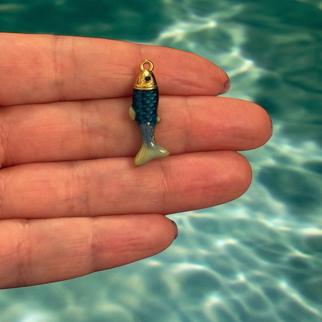 Waterproof 24K Gold Plated 316L Stainless Steel Enamel Fish Charm – 3D