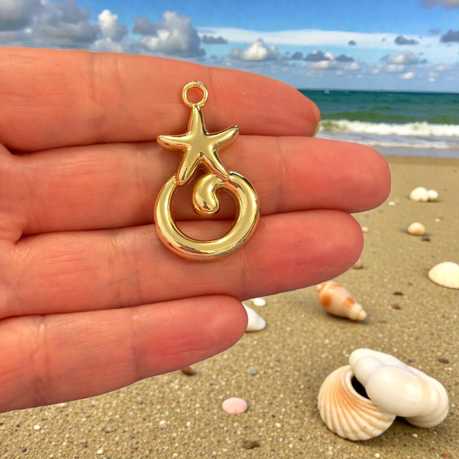 Starfish Wave Pendant