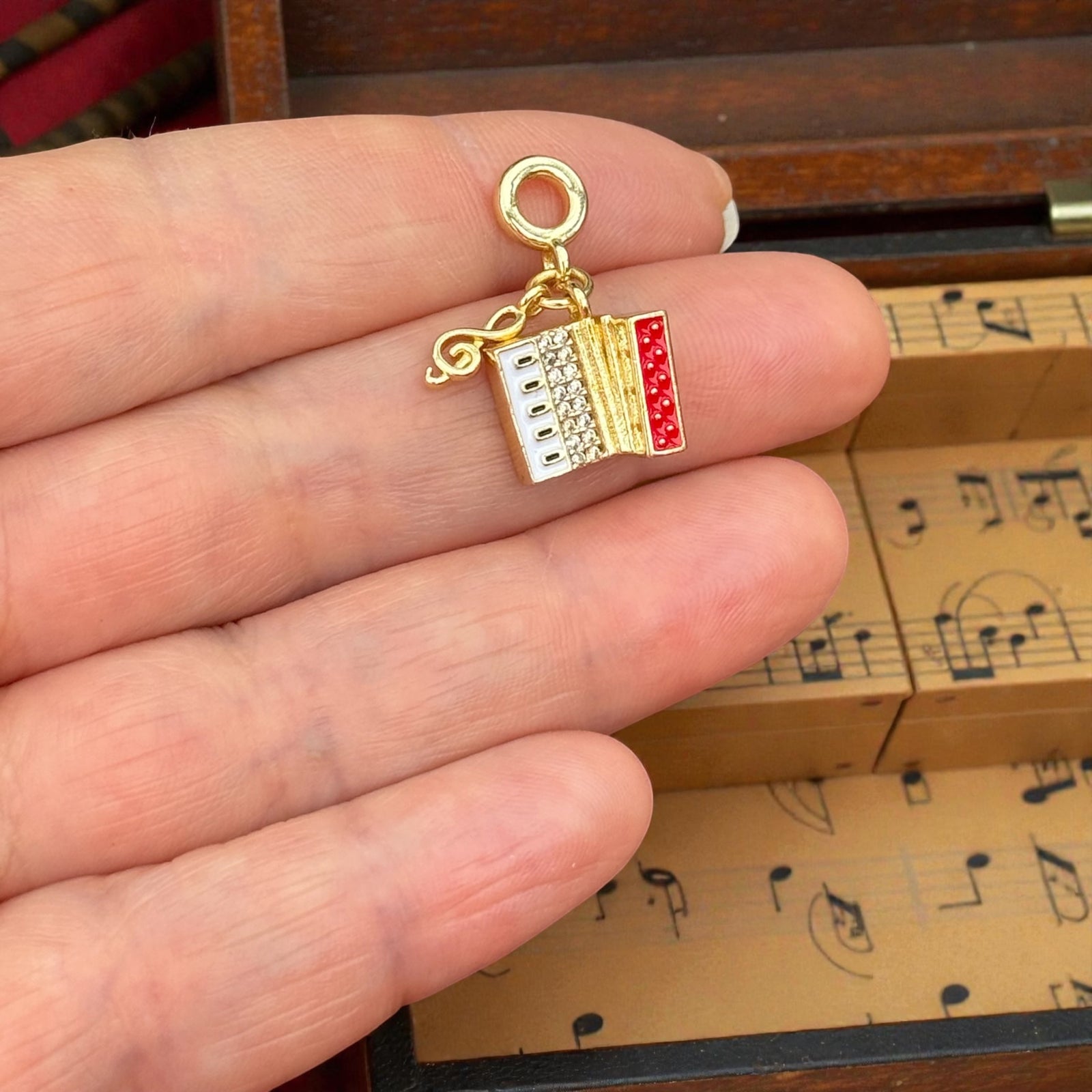 Accordion Charm 