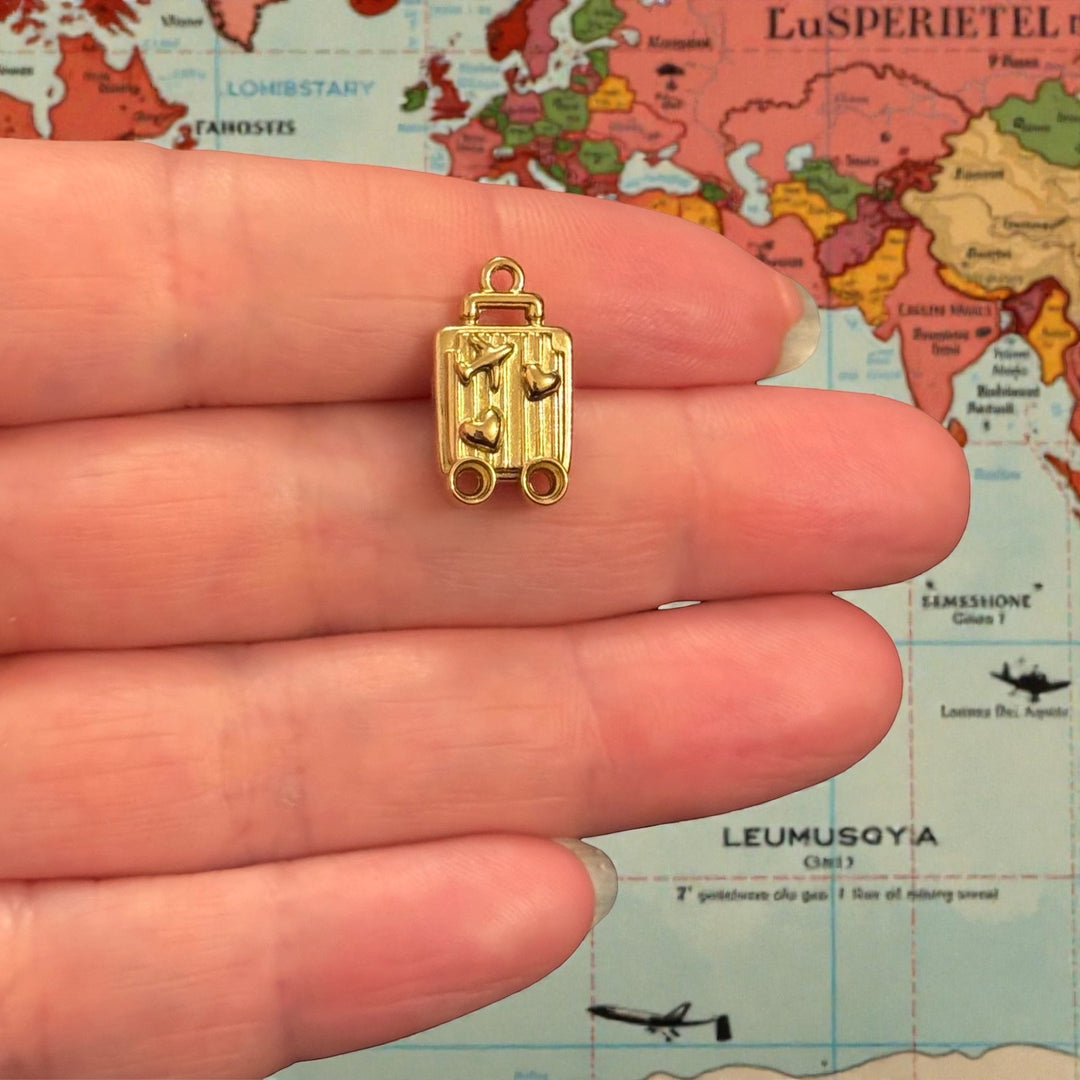 Waterproof Stainless Steel PVD Gold Plated Suitcase Charm – Mini Travel Luggage Pendant, Tarnish Resistant Vacation Charm