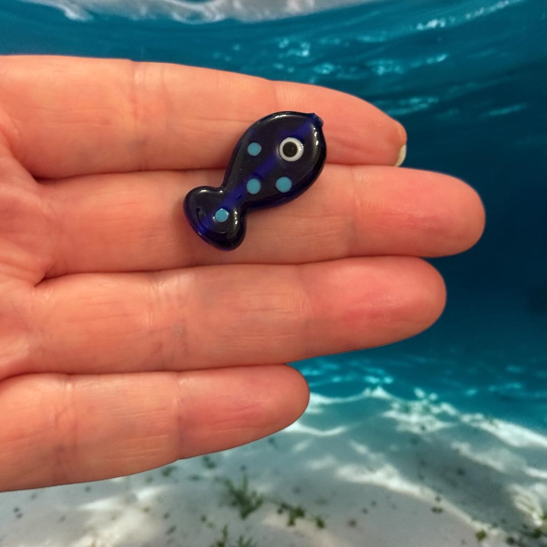 Handmade Murano Glass Midnight Fish Bead – Navy Blue Glass Fish Bead, 20x11mm