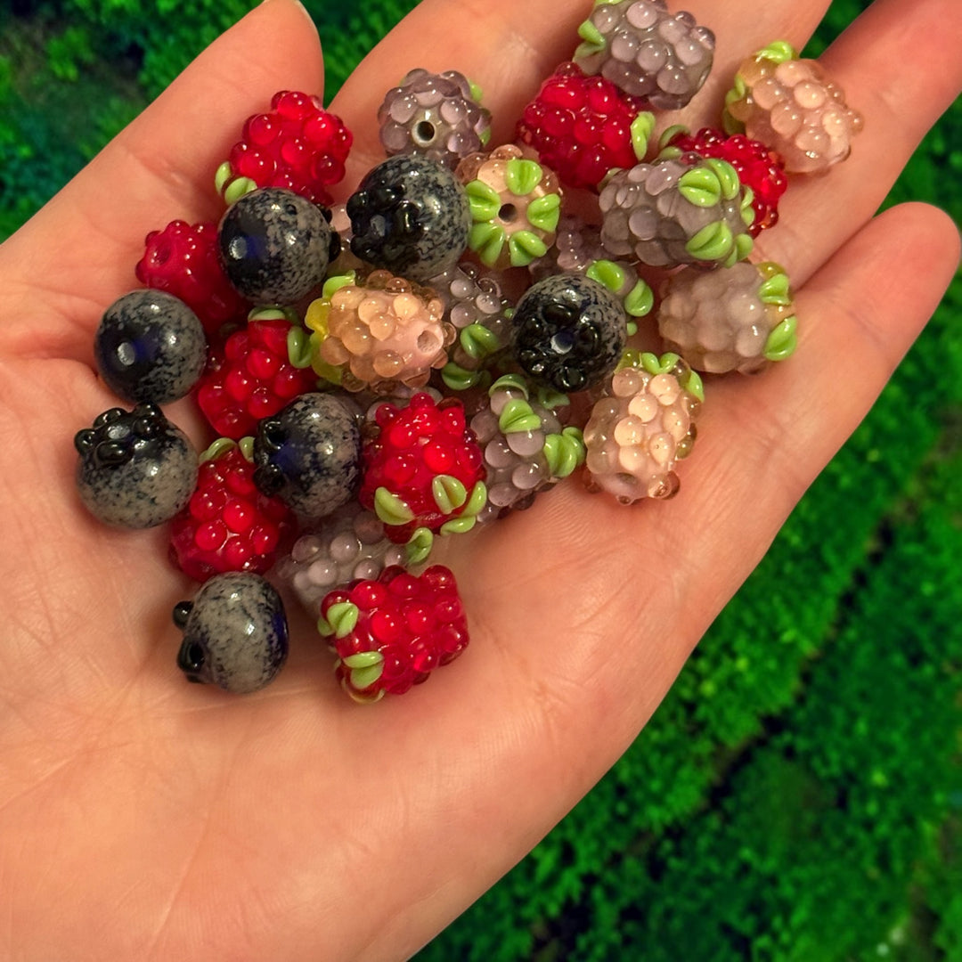 Handmade Murano Glass Blackberry Bead – Blackberry Lavender