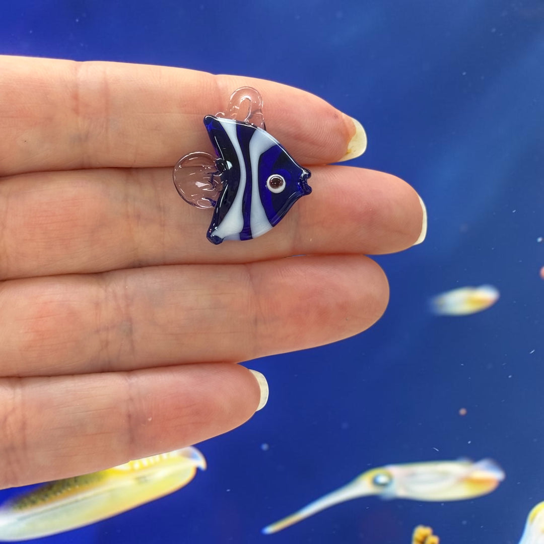 Handmade Murano Glass Tropical Fish Charm – Midnight Blue, 28×30mm