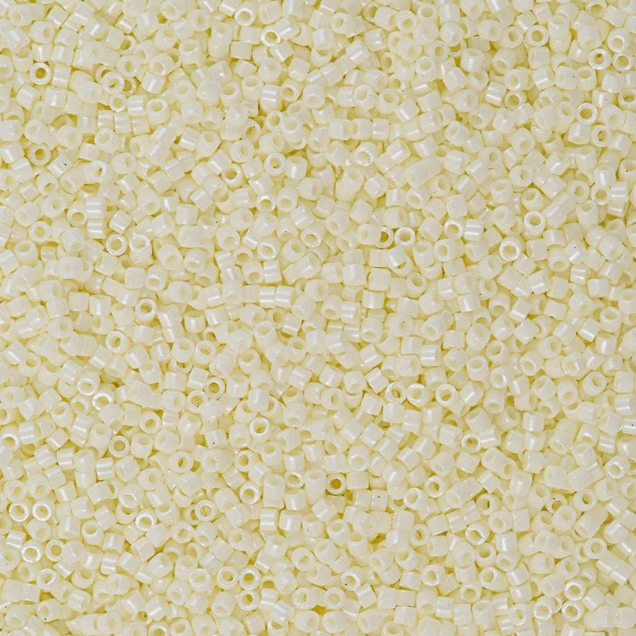 DB2402 - Light Buttercream Ceylon, Miyuki Delica 11/0