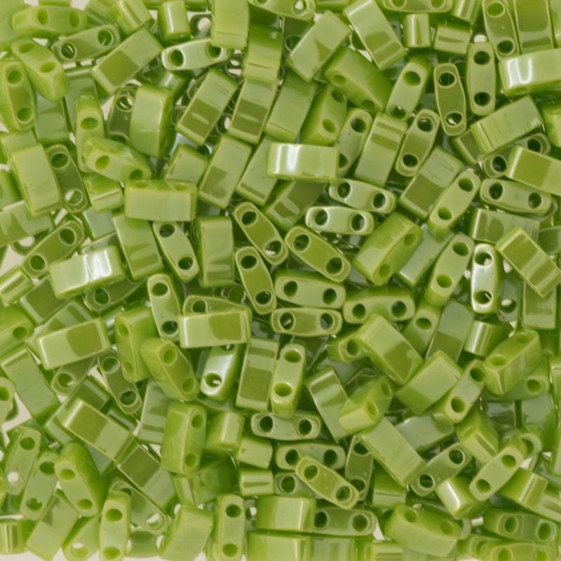 Miyuki Half Tila Beads HTL0439 Undurchsichtiger Chartreuse-Glanz,