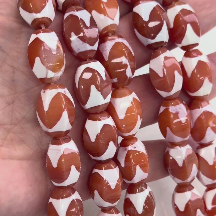 Tibetan Style Red &amp; White Carnelian Agate Dzi Oval Beads – 5 Pcs, 18x12mm, 1.5mm Hole