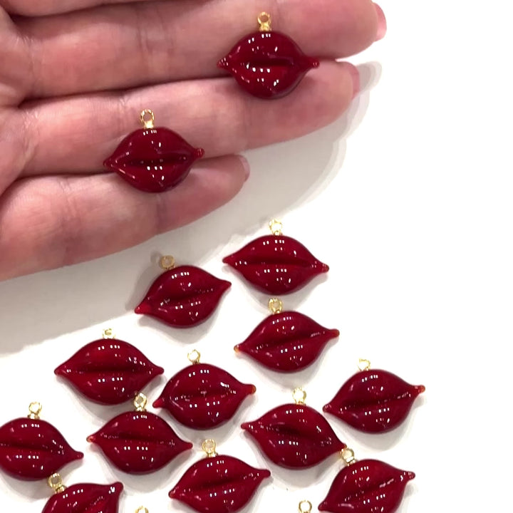 Hand Made Murano Glass Lip Charm with 24Kt Gold Plated Pin