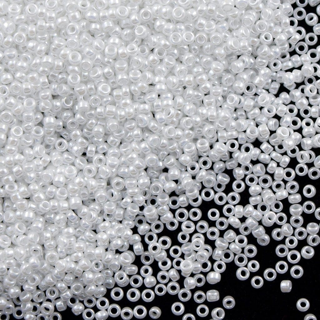Miyuki Seed Beads 11/0 White Pearl Ceylon , 0420