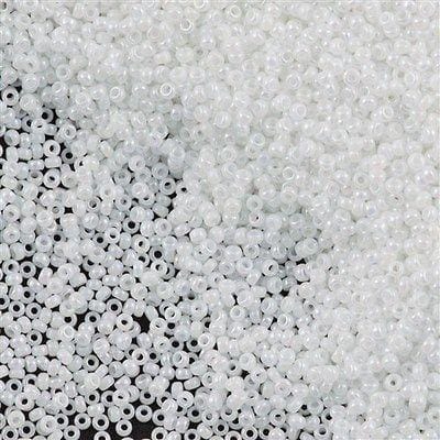 Miyuki Seed Beads 15/0,0471 - White Pearl AB, 10 Gr £2.25