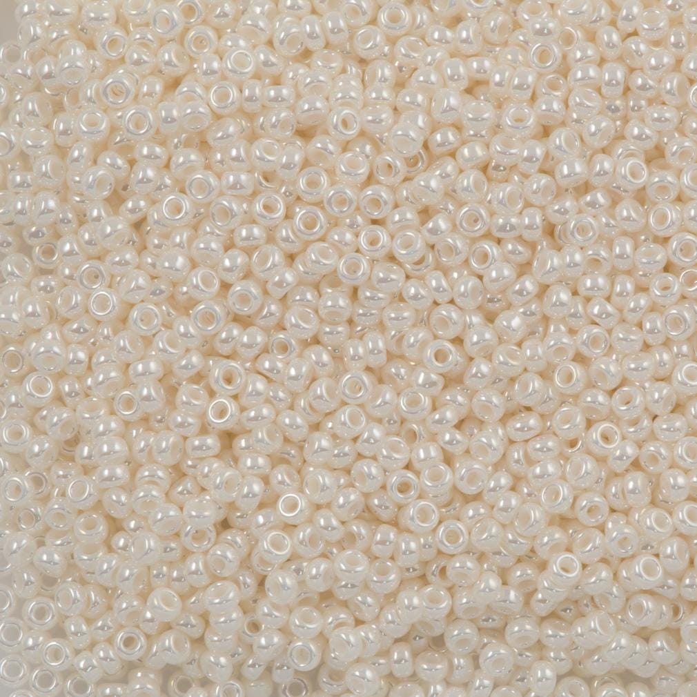 Miyuki Seed Beads 11/0 Antique Ivory Pearl Ceylon , 0592