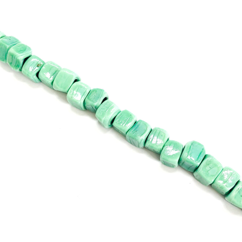Perles de cube de verre faites à la main, perles de verre traditionnelles au chalumeau à grand trou, 10 perles-menthe