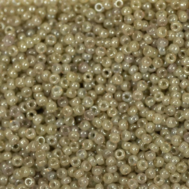 Miyuki Seed Beads 15/0, 2374 - Celery, 10 Gr Pack £2.9