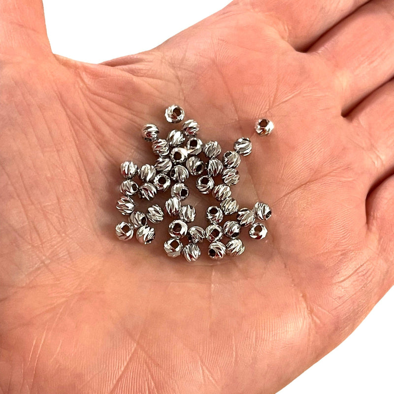 Rhodinierte, lasergeschnittene 4-mm-Abstandsperlen, Rhodinierte 4-mm-Dorica-Abstandsperlen, 50 Perlen in einer Packung