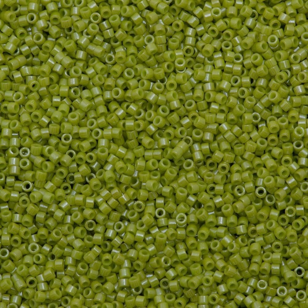 DB0262 Opaque Chartreuse Luster, Miyuki Delica 11/0