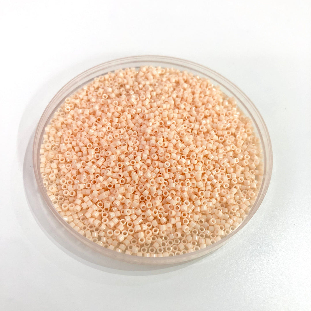 DB1492 Opaque Lt. Peach, Miyuki Delica 11/0