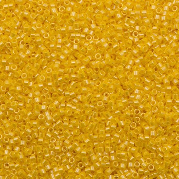 DB1562 Canary Opaque Luster, Miyuki Delica 11/0