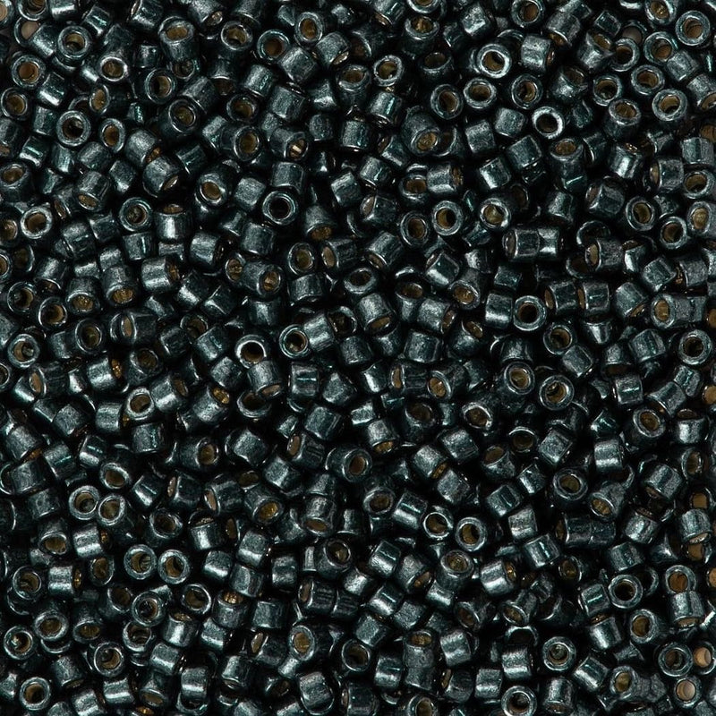 DB2507 Duracoat Galvanized Black Moss, Miyuki Delica 11/0 £5.75