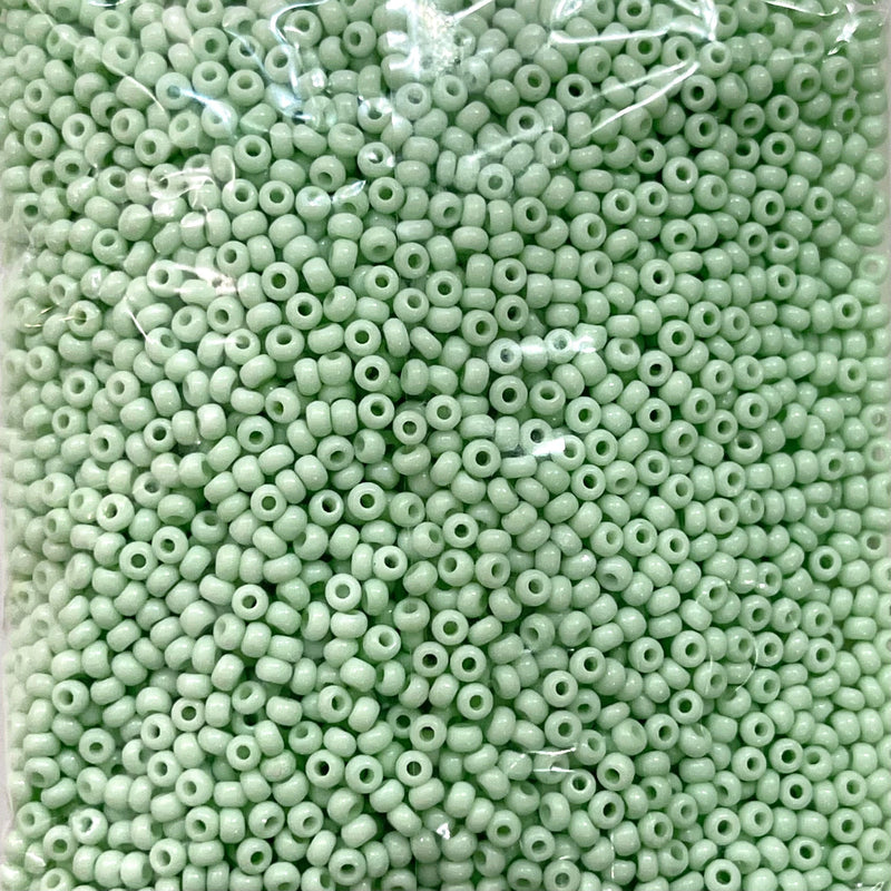 Preciosa Seed Beads 8/0 Rocailles-Round Hole 100 gr, 03261 Green 1 Dyed Chalkwhite