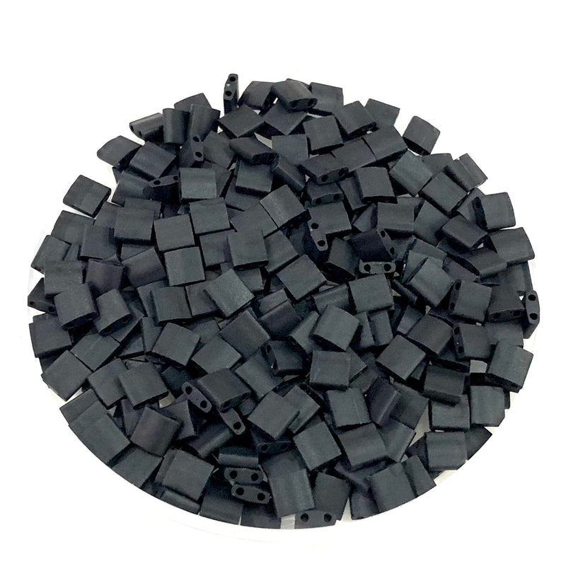 Miyuki Tila Beads TL0401F Noir Mat,