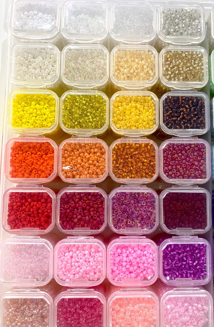 Miyuki Seed Beads Starter Set, 56 Colours 560 Gr 11/0 Round Seed Beads, Needle, Thread,Container