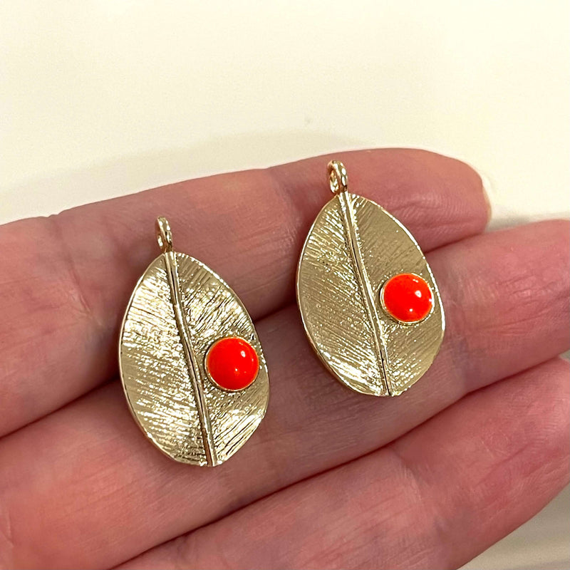 Breloques feuille en laiton plaqué or 24 carats, breloques émaillées orange fluo plaqué or, 2 pièces dans un paquet