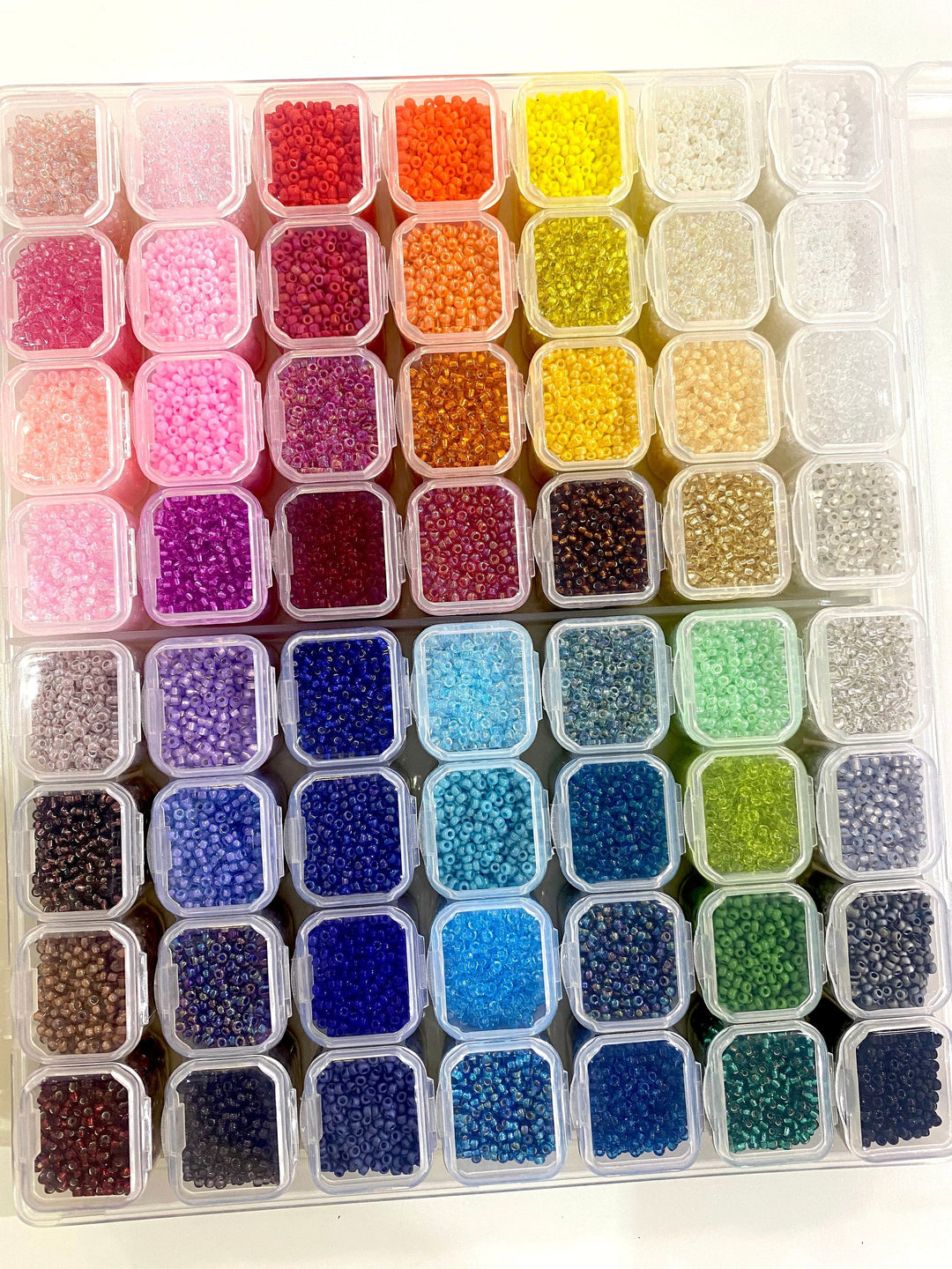 Miyuki Seed Beads Starter Set, 56 Colours 560 Gr 11/0 Round Seed Beads, Needle, Thread,Container