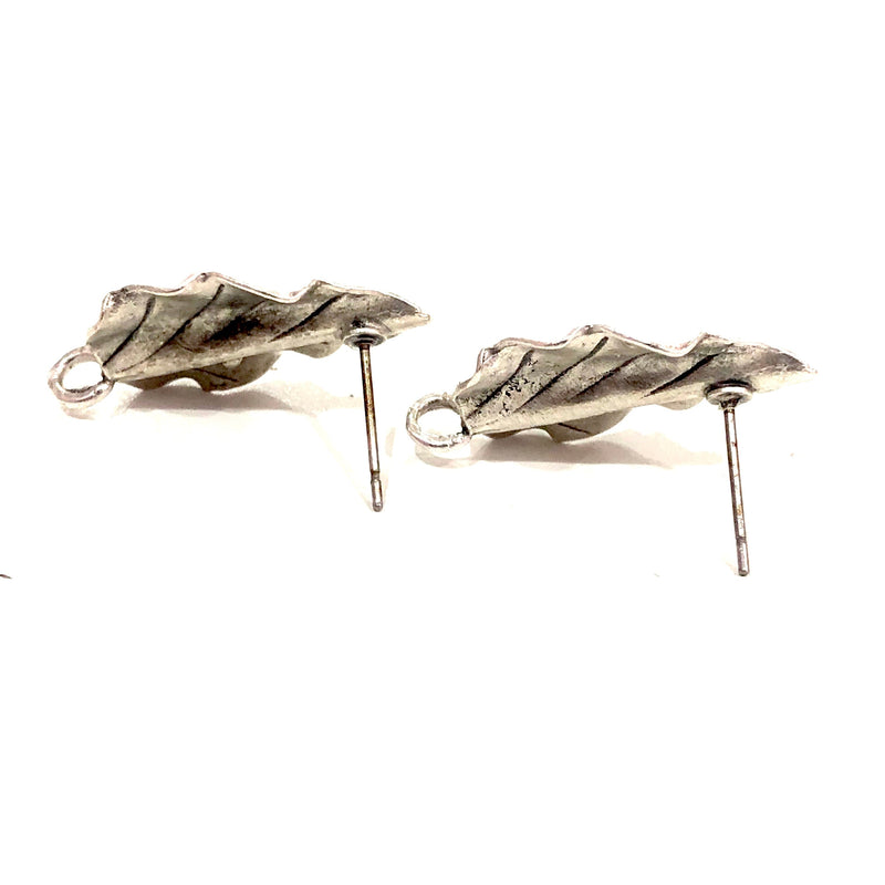 Antique Silver Plated Brass Leaf Stud Earrings, 2 pcs in a pack,